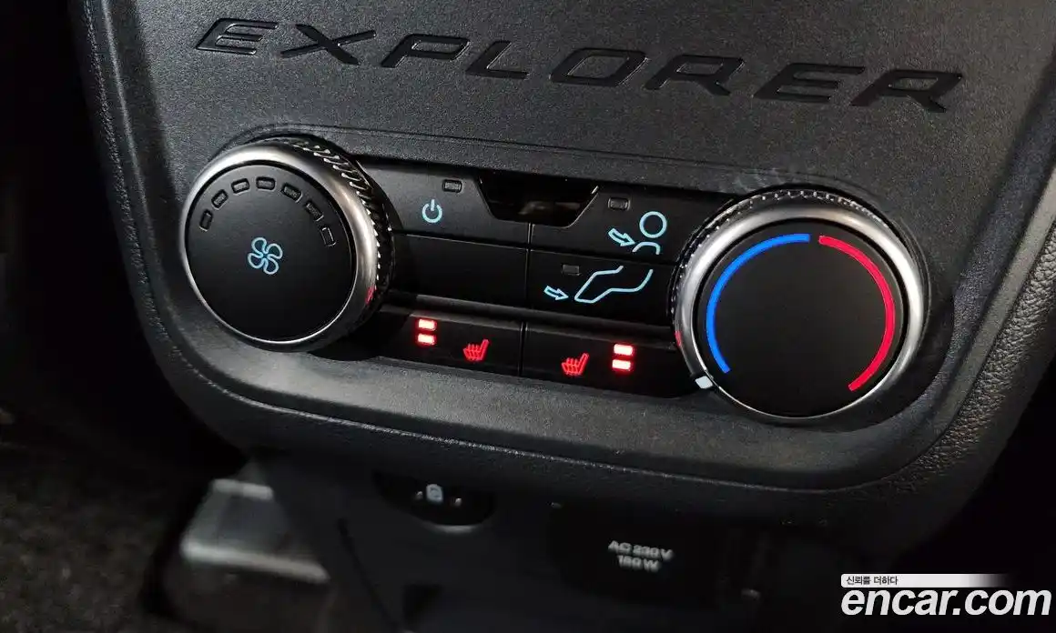 Ford Explorer 2025 2.3 Автомат в Москве № 233035, фото 9