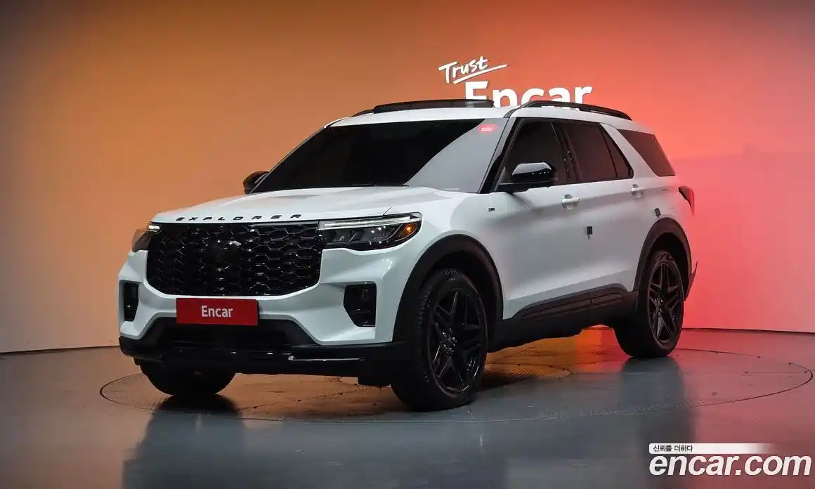 Ford Explorer 2025 2.3 Автомат в Москве № 233051, фото 1