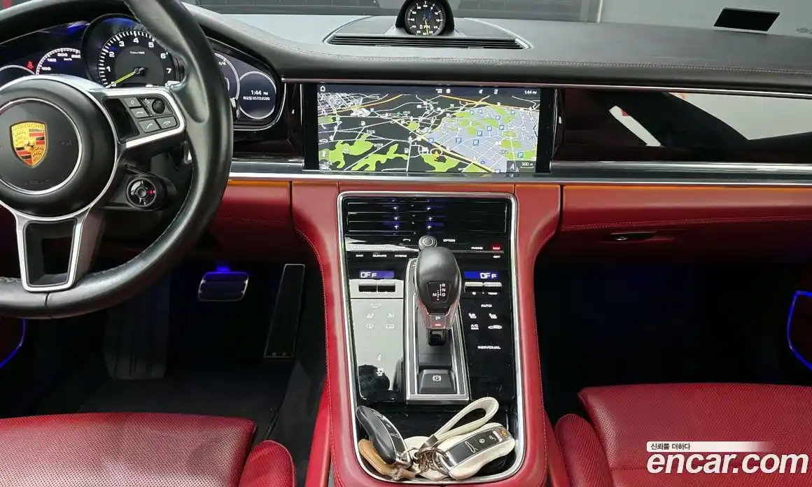 Porsche Panamera 2018 2.9 Автомат в Москве № 252055, фото 16