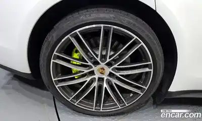 Porsche Panamera 2018 2.9 Автомат в Москве № 252055, миниатюра 3