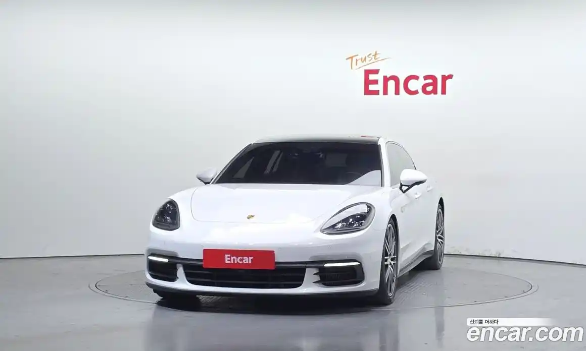 Porsche Panamera 2018 2.9 Автомат в Москве № 252055, фото 7