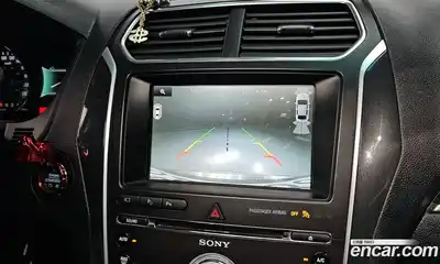 Ford Explorer 2016 3.5 Автомат в Москве № 255619, миниатюра 3