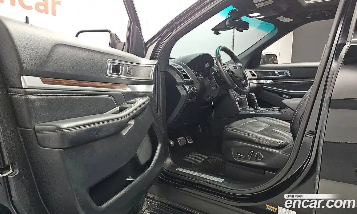 Ford Explorer 2016 3.5 Автомат в Москве № 255619, фото 9
