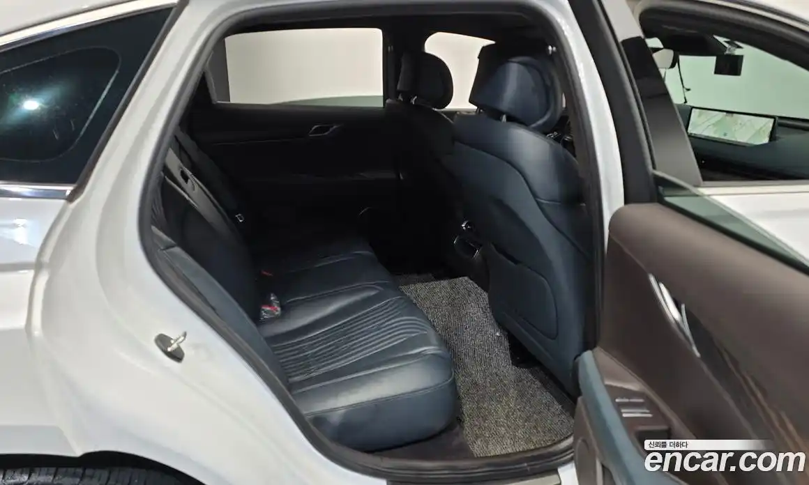 Genesis G80 2022 2.5 Автомат в Москве № 25923, фото 14