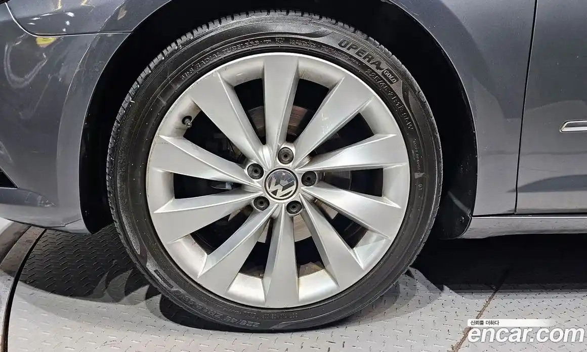 Volkswagen CC 2016 2.0 Автомат в Москве № 272753, фото 12