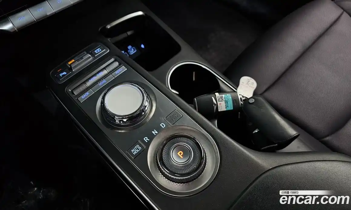 Genesis GV70 2021 2.5 Автомат в Москве № 27400, фото 18