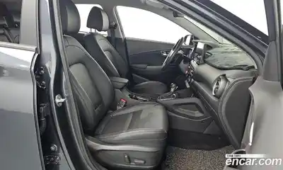 Hyundai Kona 2021 1.6 Автомат в Москве № 2816, миниатюра 2