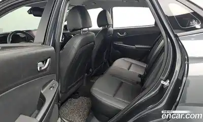 Hyundai Kona 2021 1.6 Автомат в Москве № 2816, миниатюра 5