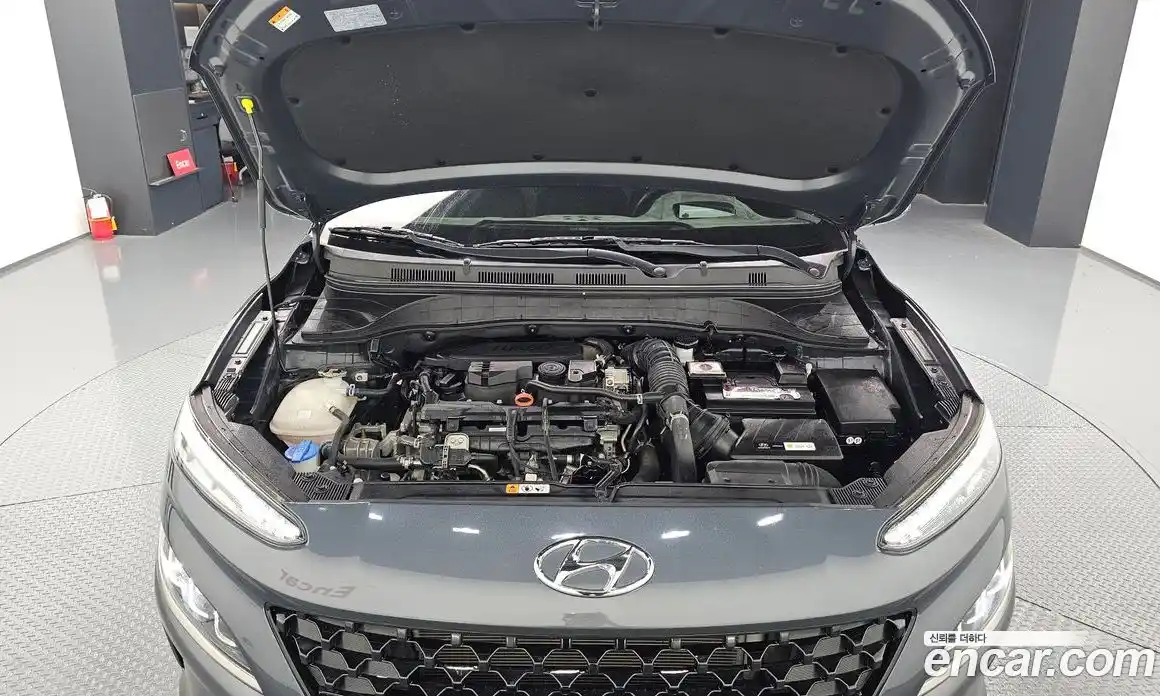 Hyundai Kona 2021 1.6 Автомат в Москве № 2816, фото 9