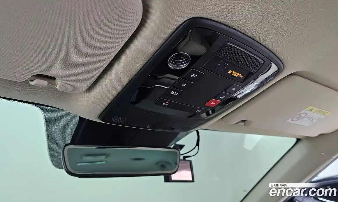 Kia Canival 2023 3.5 Автомат в Москве № 286495, фото 15