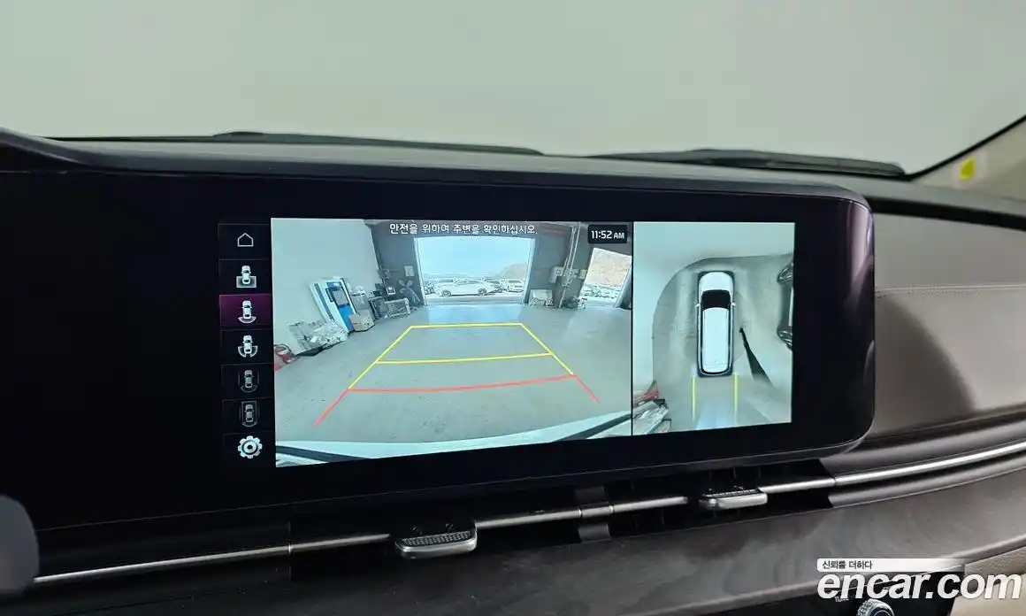 Kia Canival 2023 3.5 Автомат в Москве № 286495, фото 16