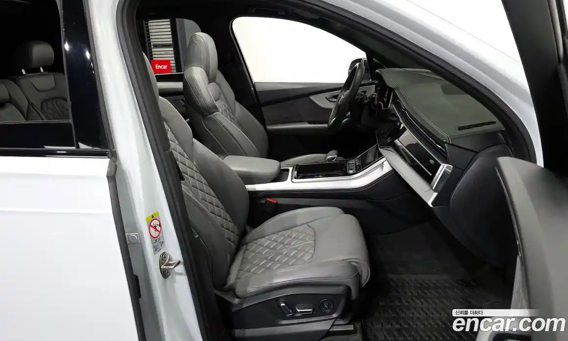 Audi Q7 2021 3.0 Автомат в Москве № 293097, фото 13