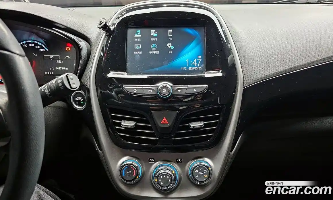 Chevrolet Spark 2017 1.0 Автомат в Москве № 296494, фото 8