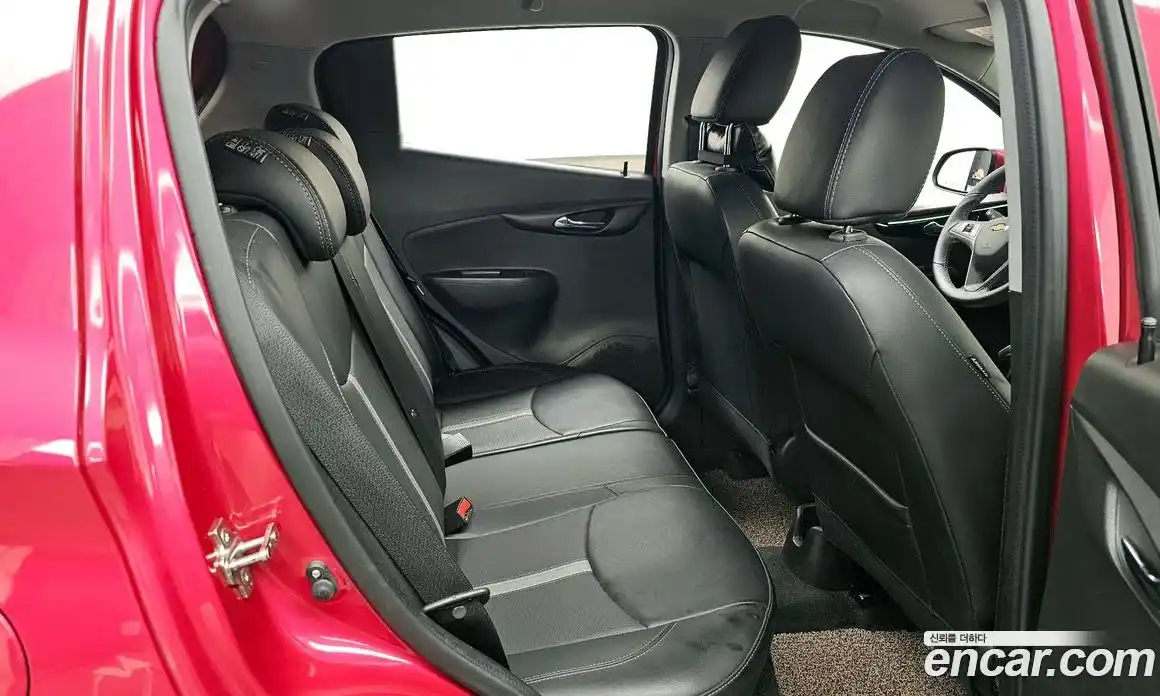 Chevrolet Spark 2020 1.0 Автомат в Москве № 296637, фото 2