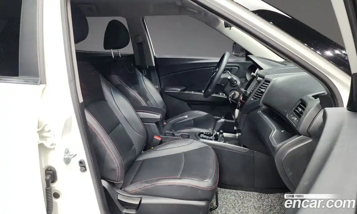 SsangYong TIBOLI 2018 1.6 Автомат в Москве № 30203, фото 13