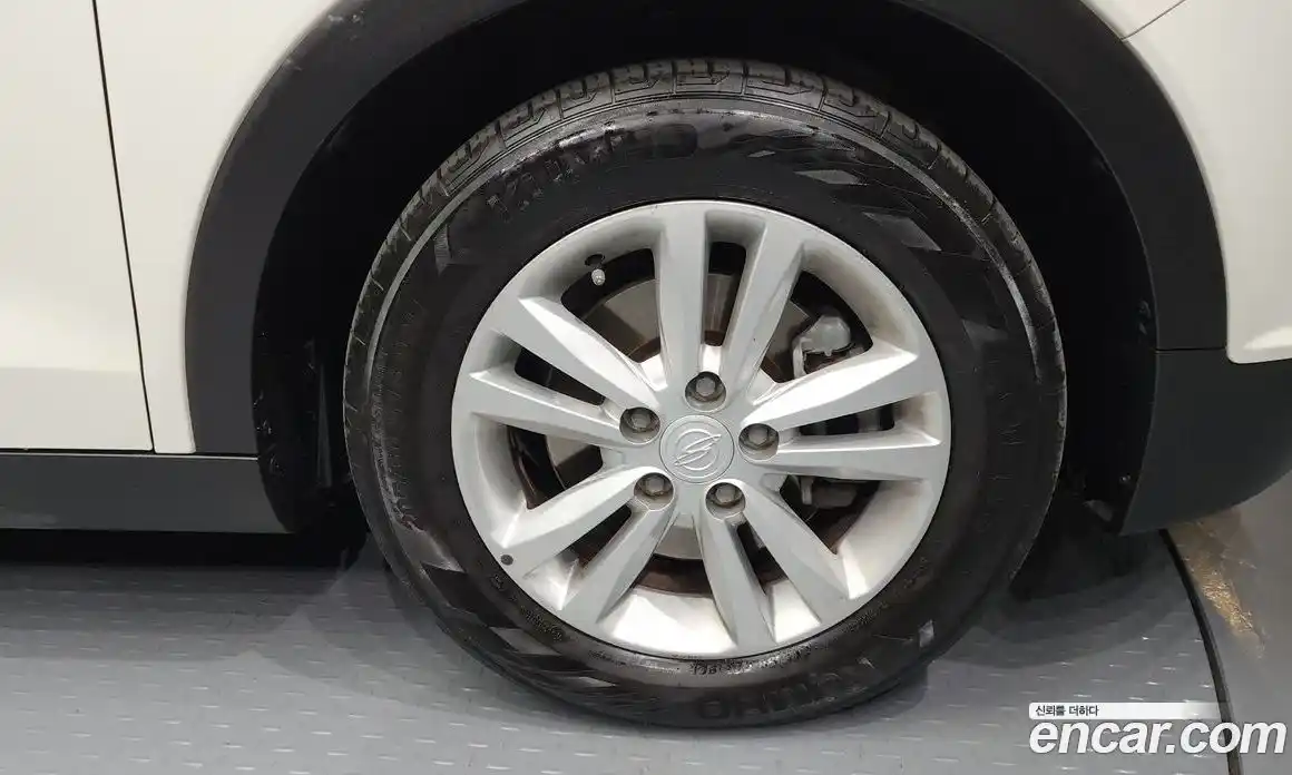 SsangYong TIBOLI 2018 1.6 Автомат в Москве № 30203, фото 14