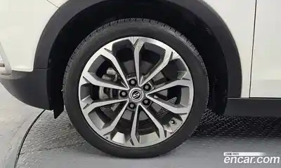 SsangYong TIBOLI 2016 1.6 Автомат в Москве № 31780, миниатюра 2