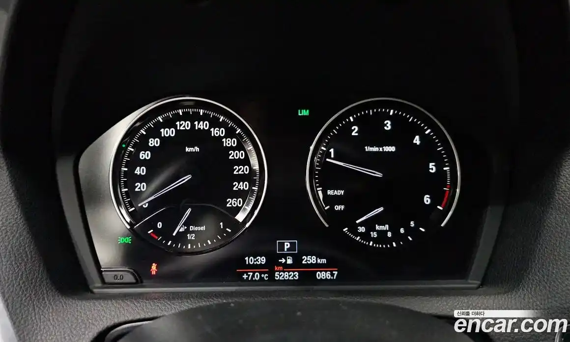 BMW 1-Series 2018 2.0 Автомат в Москве № 319536, фото 12