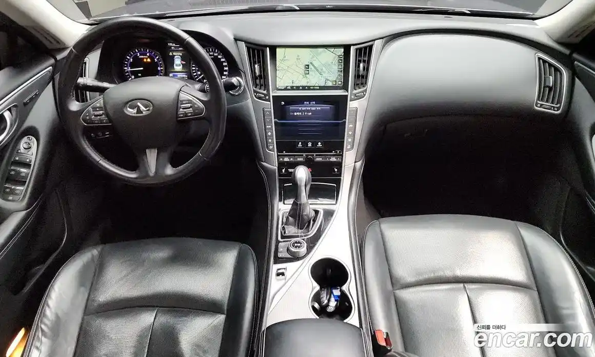 Infiniti Q50 2015 2.1 Автомат в Москве № 320486, фото 4