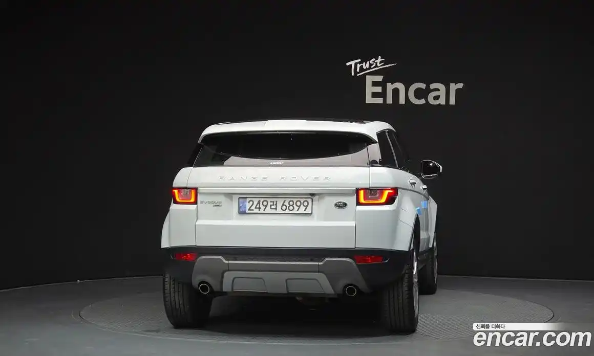 Land Rover Range-Rover Evoque 2019 2.0 Автомат в Москве № 333127, фото 16