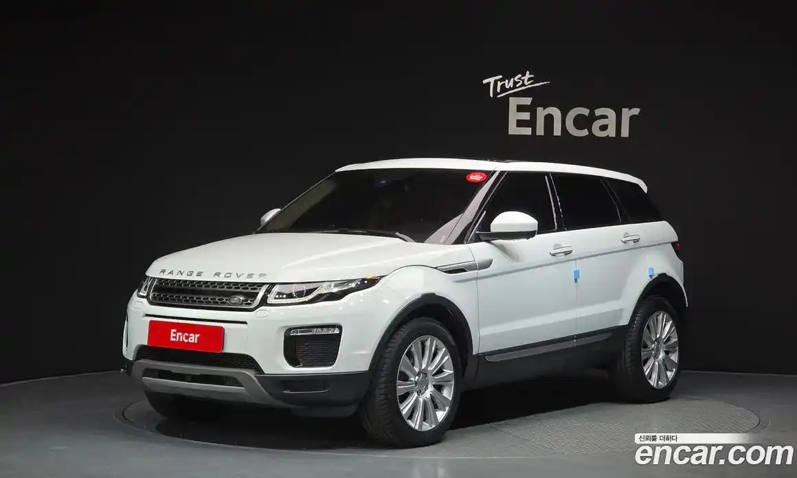 Land Rover Range-Rover Evoque 2019 2.0 Автомат в Москве № 333127, фото 4