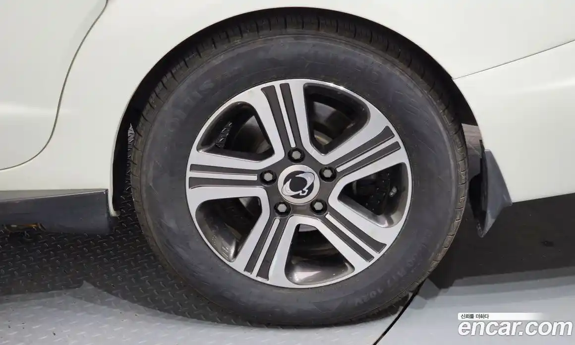 SsangYong Korando 2015 2.0 Автомат в Москве № 33535, фото 18