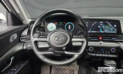 Hyundai Avante 2021 1.6 Автомат в Москве № 335448, миниатюра 5