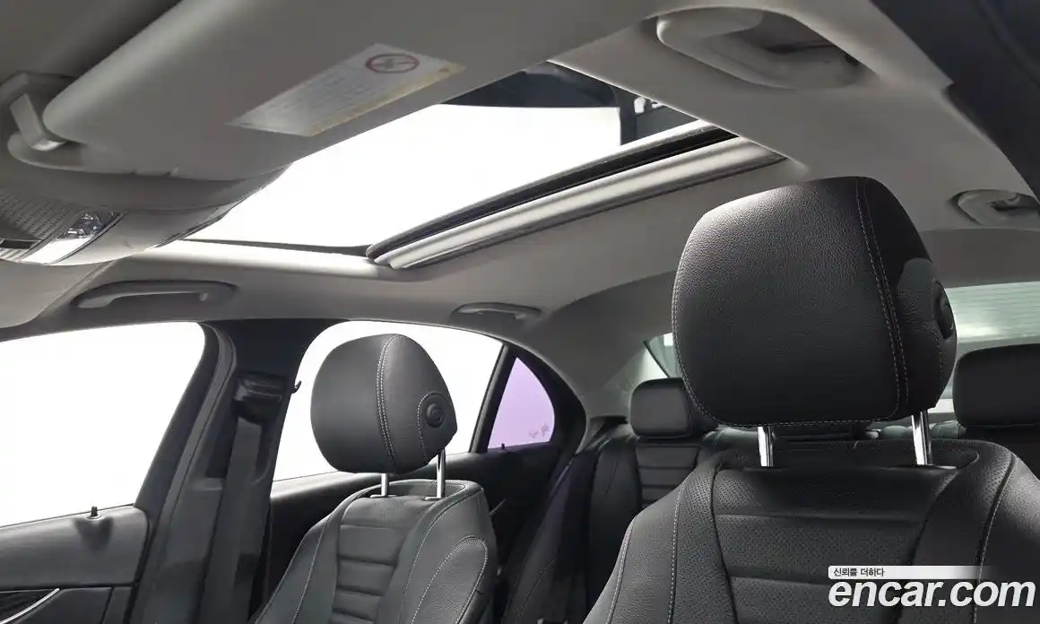 Mercedes-Benz E-Class 2017 2.0 Автомат в Москве № 342841, фото 15