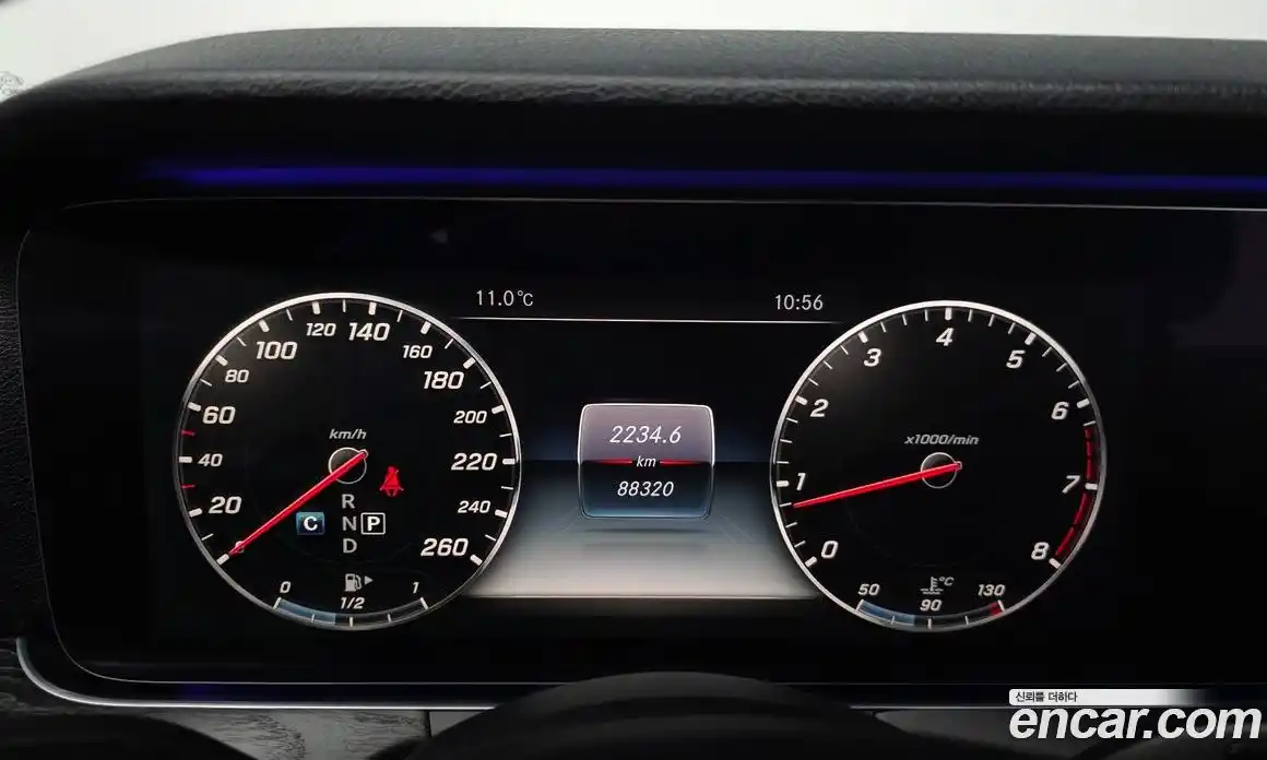 Mercedes-Benz E-Class 2017 2.0 Автомат в Москве № 342841, фото 4