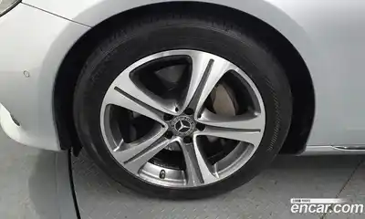 Mercedes-Benz E-Class 2017 2.0 Автомат в Москве № 342841, миниатюра 10