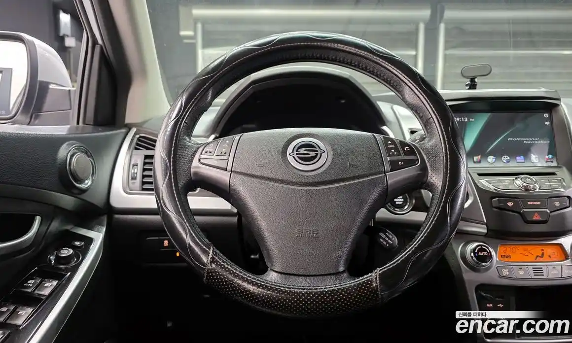 SsangYong Korando 2015 2.0 Автомат в Москве № 36298, фото 11