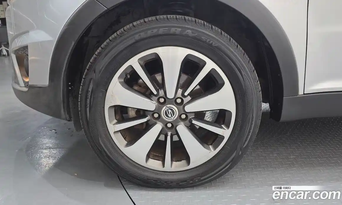 SsangYong Korando 2015 2.0 Автомат в Москве № 36298, фото 12