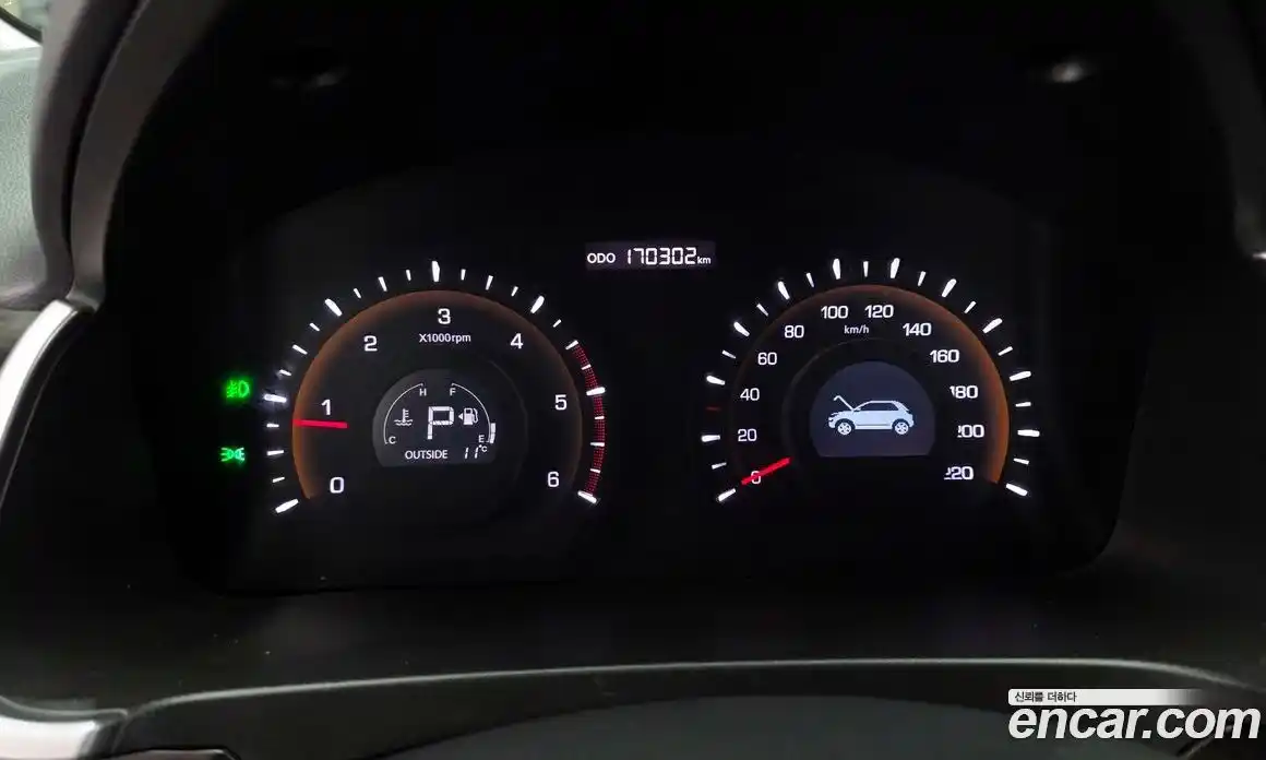 SsangYong Korando 2015 2.0 Автомат в Москве № 36298, фото 13