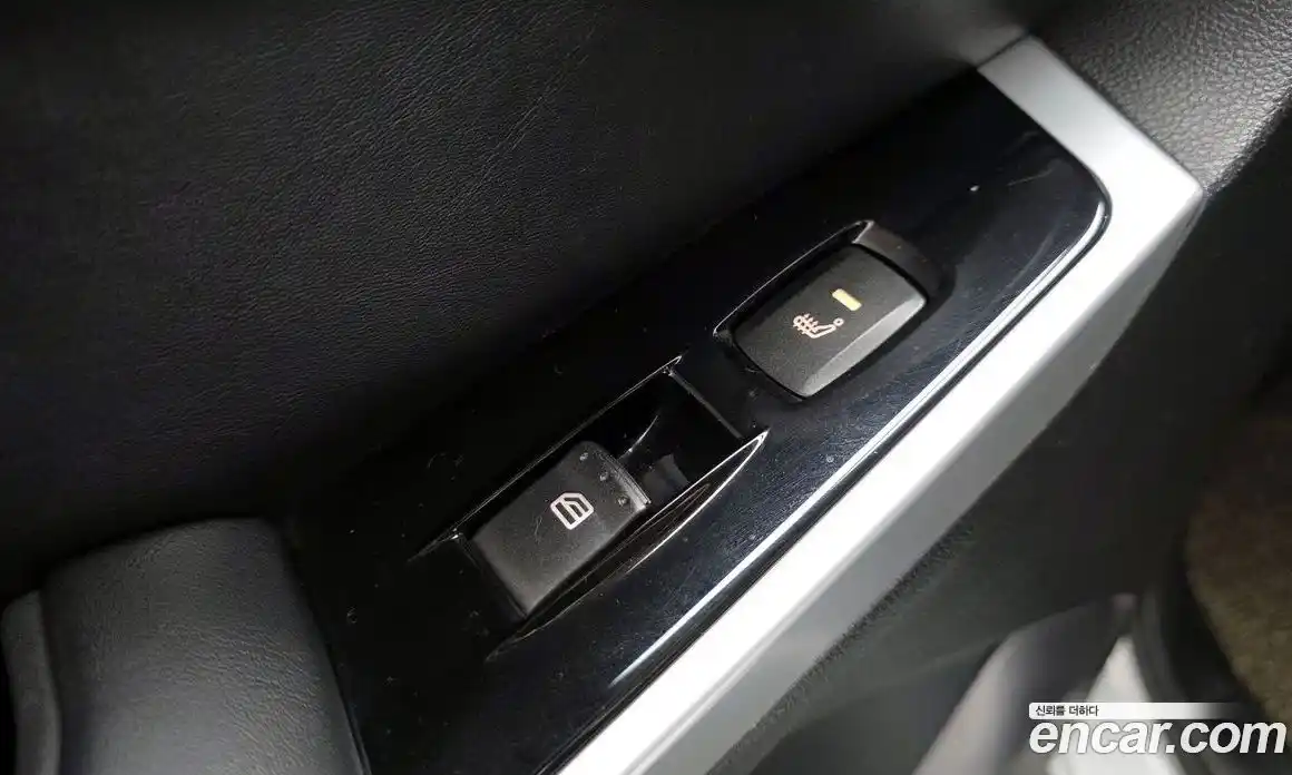 SsangYong Korando 2015 2.0 Автомат в Москве № 36298, фото 16