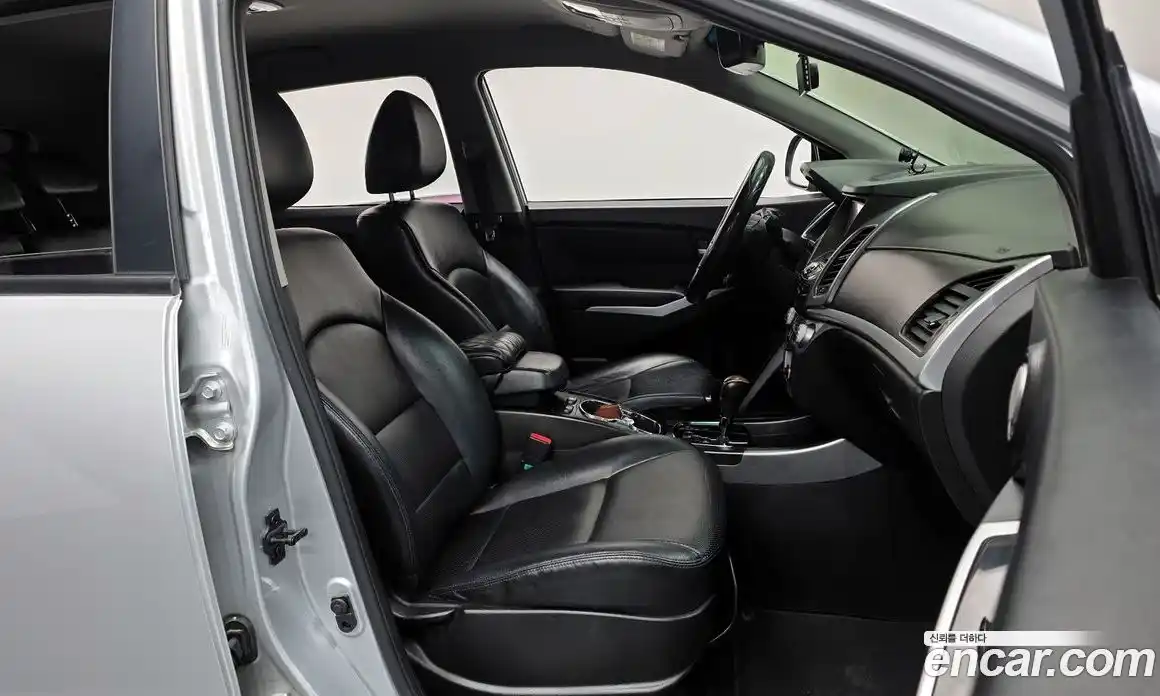 SsangYong Korando 2015 2.0 Автомат в Москве № 36298, фото 7