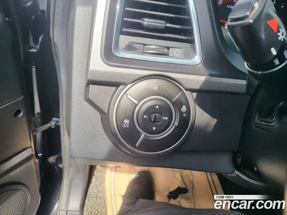SsangYong Korando 2017 2.2 Автомат в Москве № 36420, фото 4