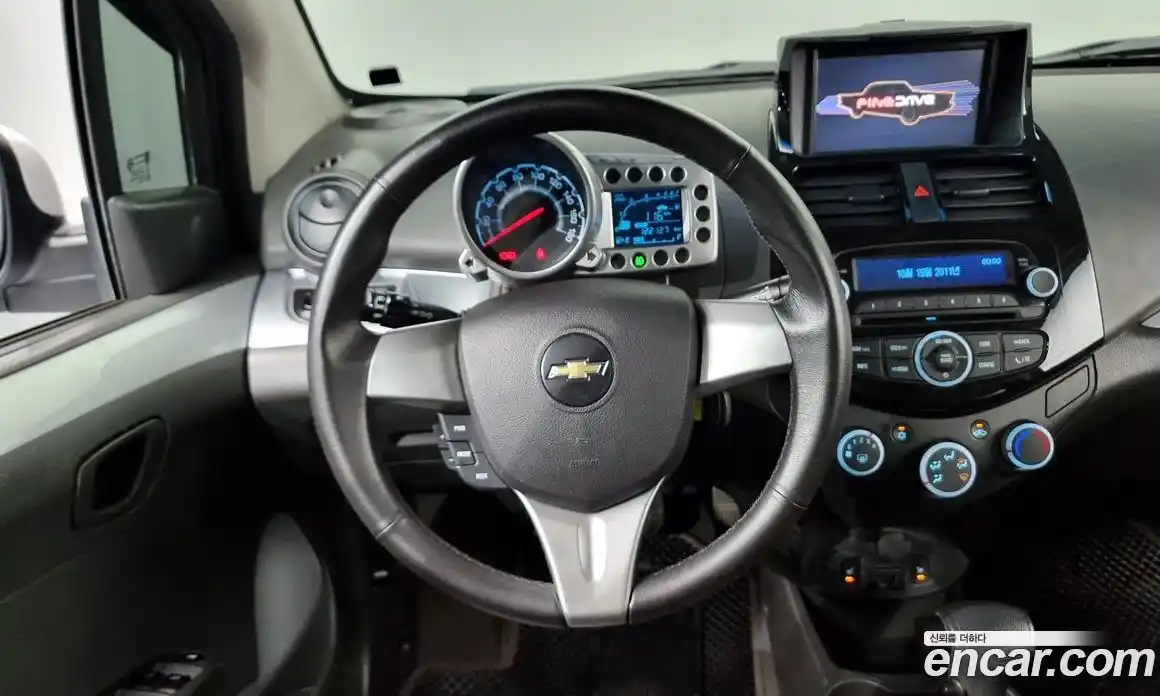 Chevrolet Spark 2013 1.0 Автомат в Москве № 37147, фото 15