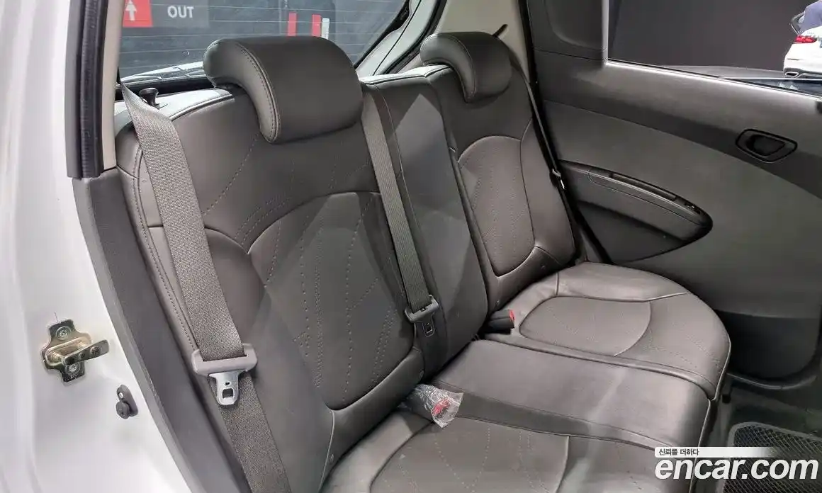 Chevrolet Spark 2013 1.0 Автомат в Москве № 37147, фото 10