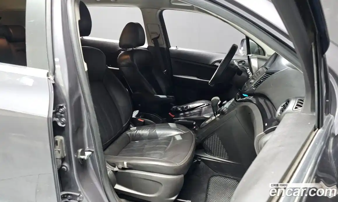 Chevrolet Orlando 2013 2.0 Автомат в Москве № 39307, фото 3