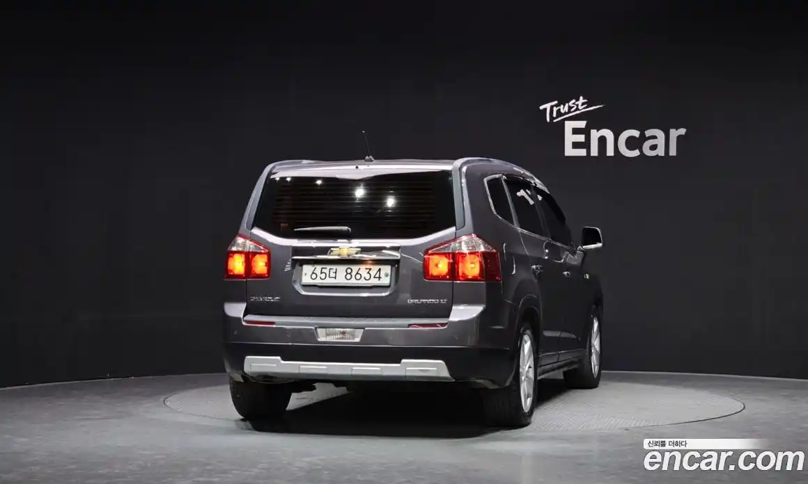 Chevrolet Orlando 2013 2.0 Автомат в Москве № 39307, фото 9