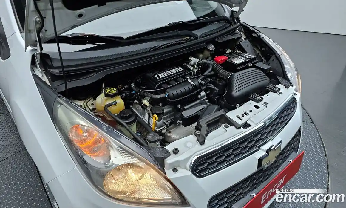 Chevrolet Spark 2013 1.0 Автомат в Москве № 40041, фото 16
