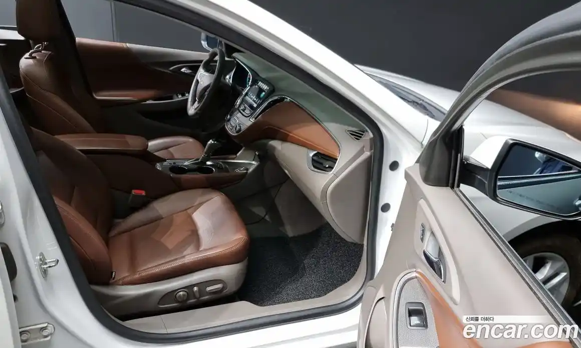 Chevrolet Malibu 2017 1.8 Автомат в Москве № 40895, фото 12