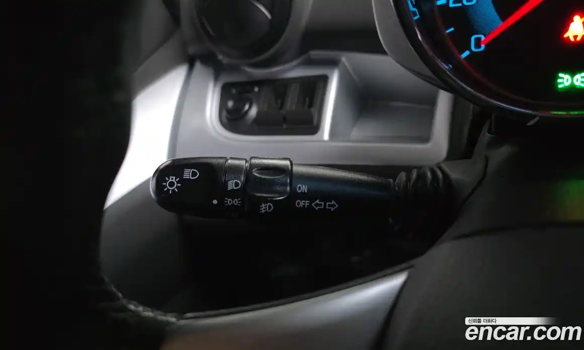 Chevrolet Spark 2014 1.0 Автомат в Москве № 42179, фото 13