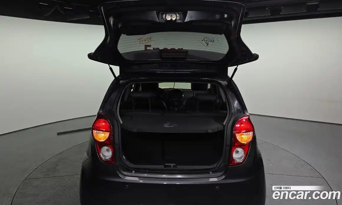 Chevrolet Spark 2014 1.0 Автомат в Москве № 42179, фото 20