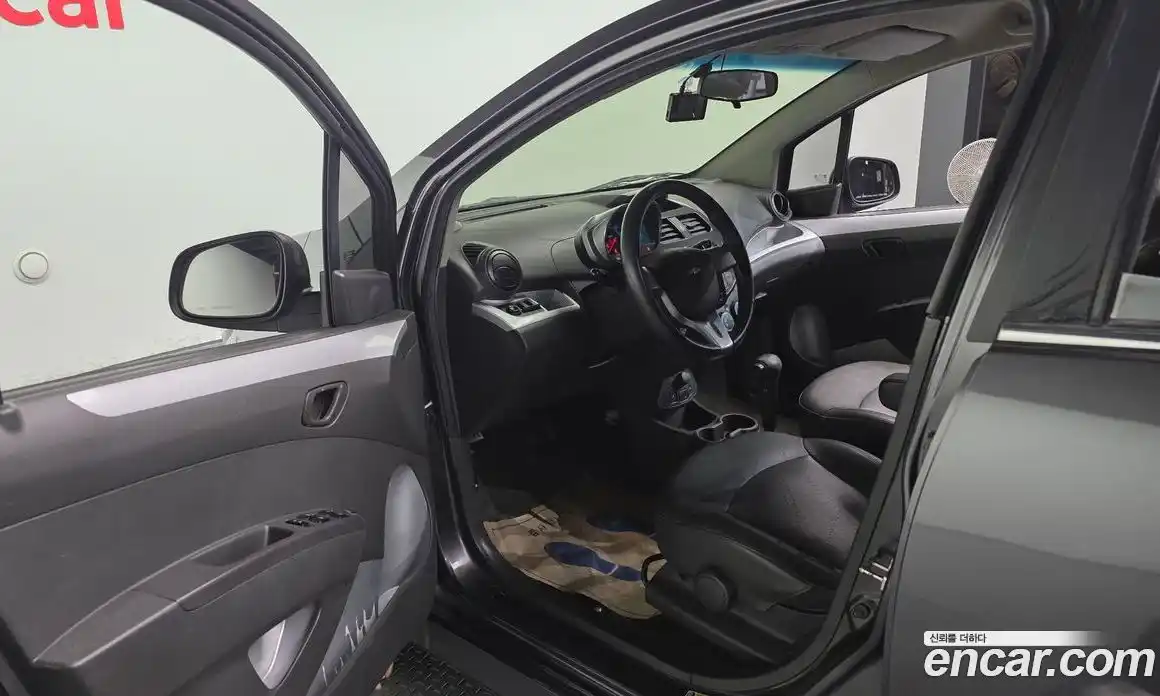 Chevrolet Spark 2014 1.0 Автомат в Москве № 42179, фото 9