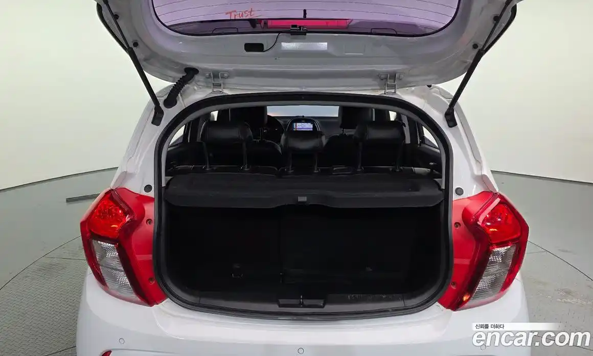 Chevrolet Spark 2017 1.0 Автомат в Москве № 42239, фото 20