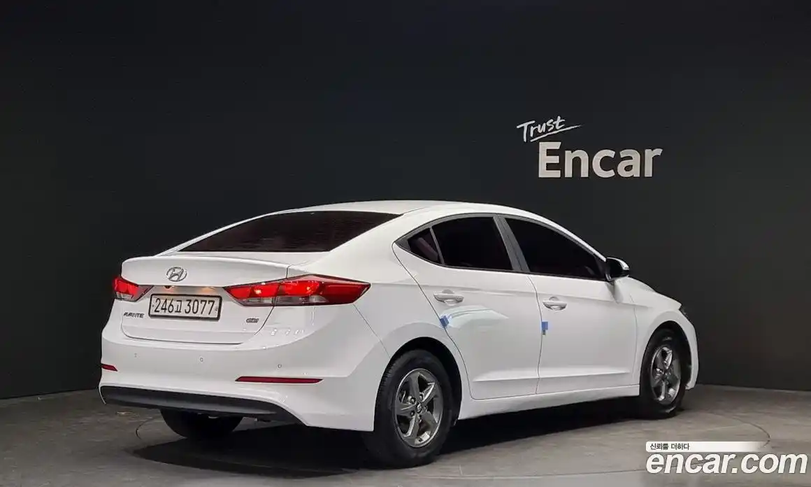 Hyundai Avante 2016 1.6 Автомат в Москве № 46871, фото 3