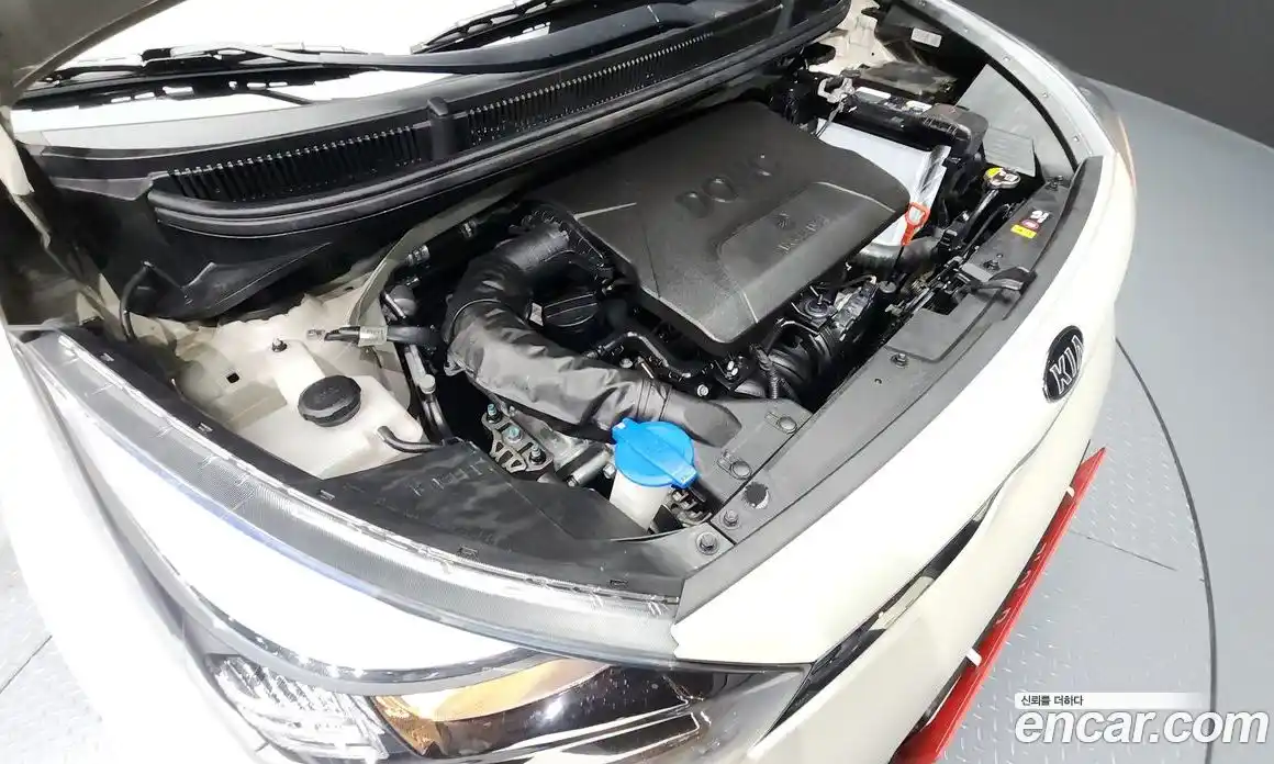 Kia Morning 2017 1.0 Автомат в Москве № 50885, фото 17