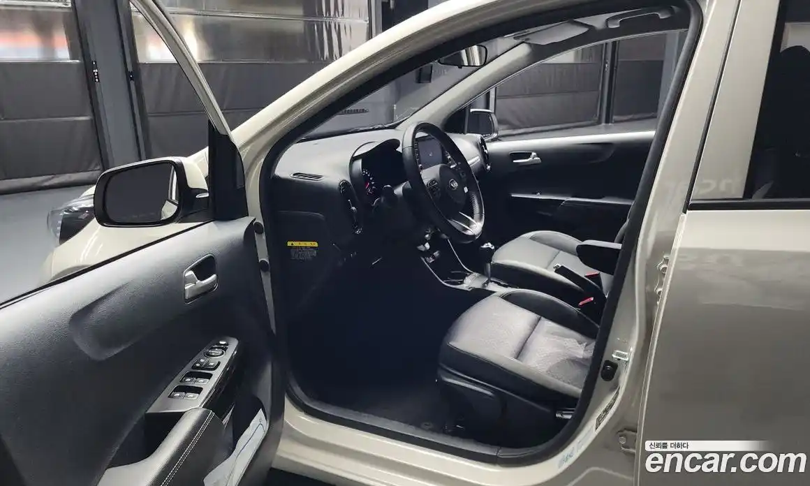 Kia Morning 2017 1.0 Автомат в Москве № 50885, фото 18