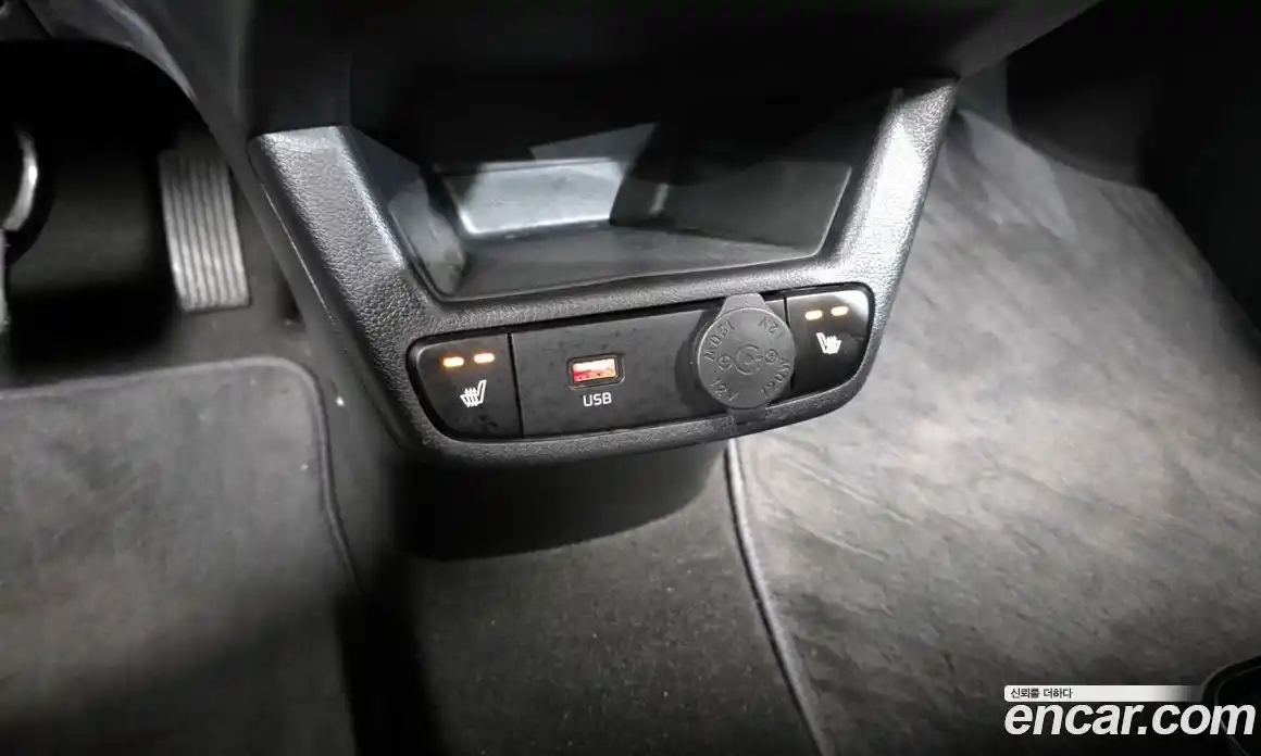 Kia Ray 2023 1.0 Автомат в Москве № 52668, фото 13